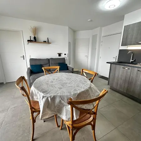 Appartement Opaline - T2 Avec Balcon Vue Latérale Et Parking